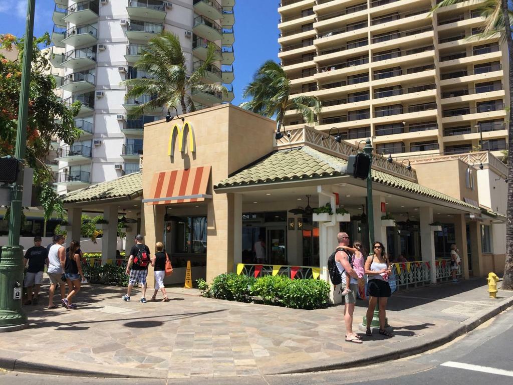Heart Of Waikiki,1Bdrm,Free Parking, Wifi,No Resort Fees,Youtube,Netflix ! ホノルル エクステリア 写真