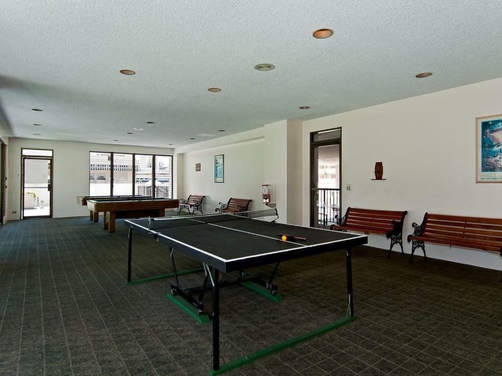 Heart Of Waikiki,1Bdrm,Free Parking, Wifi,No Resort Fees,Youtube,Netflix ! ホノルル エクステリア 写真